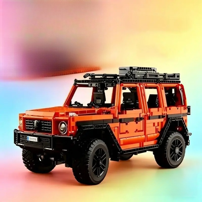 Model Kit Plastic - Orange off-road vehicle G500 is suitable