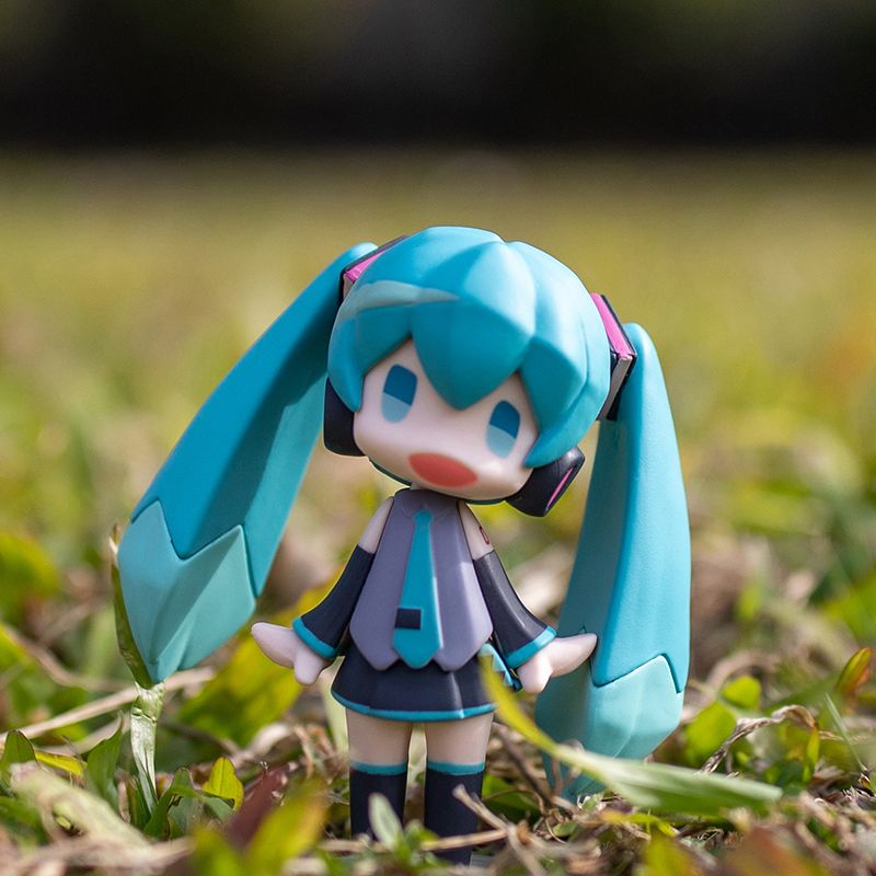Miku Anime Figure & Building B - Model Kit Anime ulasan dan harga